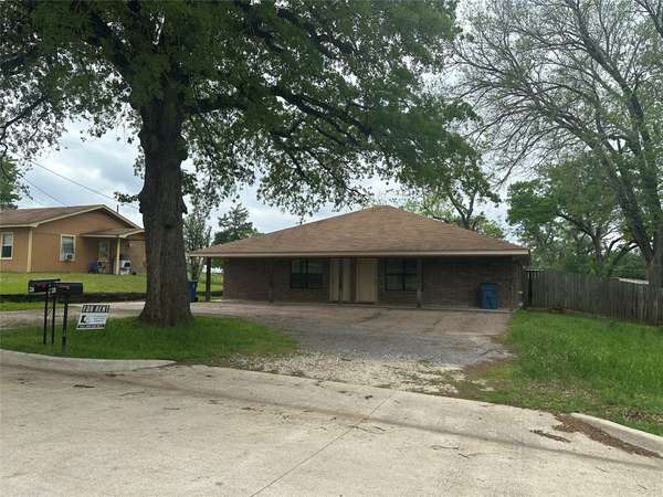 224 N Fairfield ST, Buffalo, TX 75831