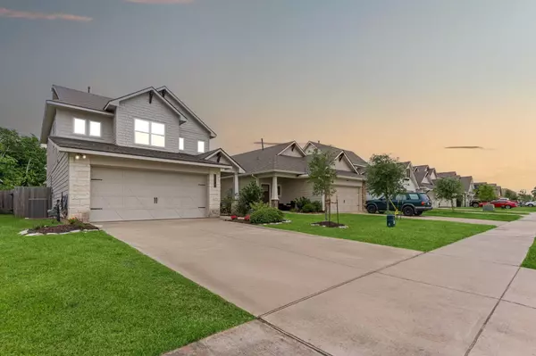 Angleton, TX 77515,111 Austin RD