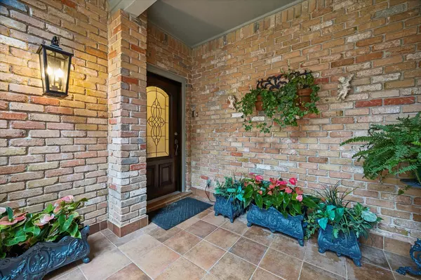 Houston, TX 77063,9452 Briar Forest DR