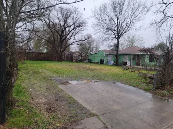 Houston, TX 77033,5425 Southlea ST