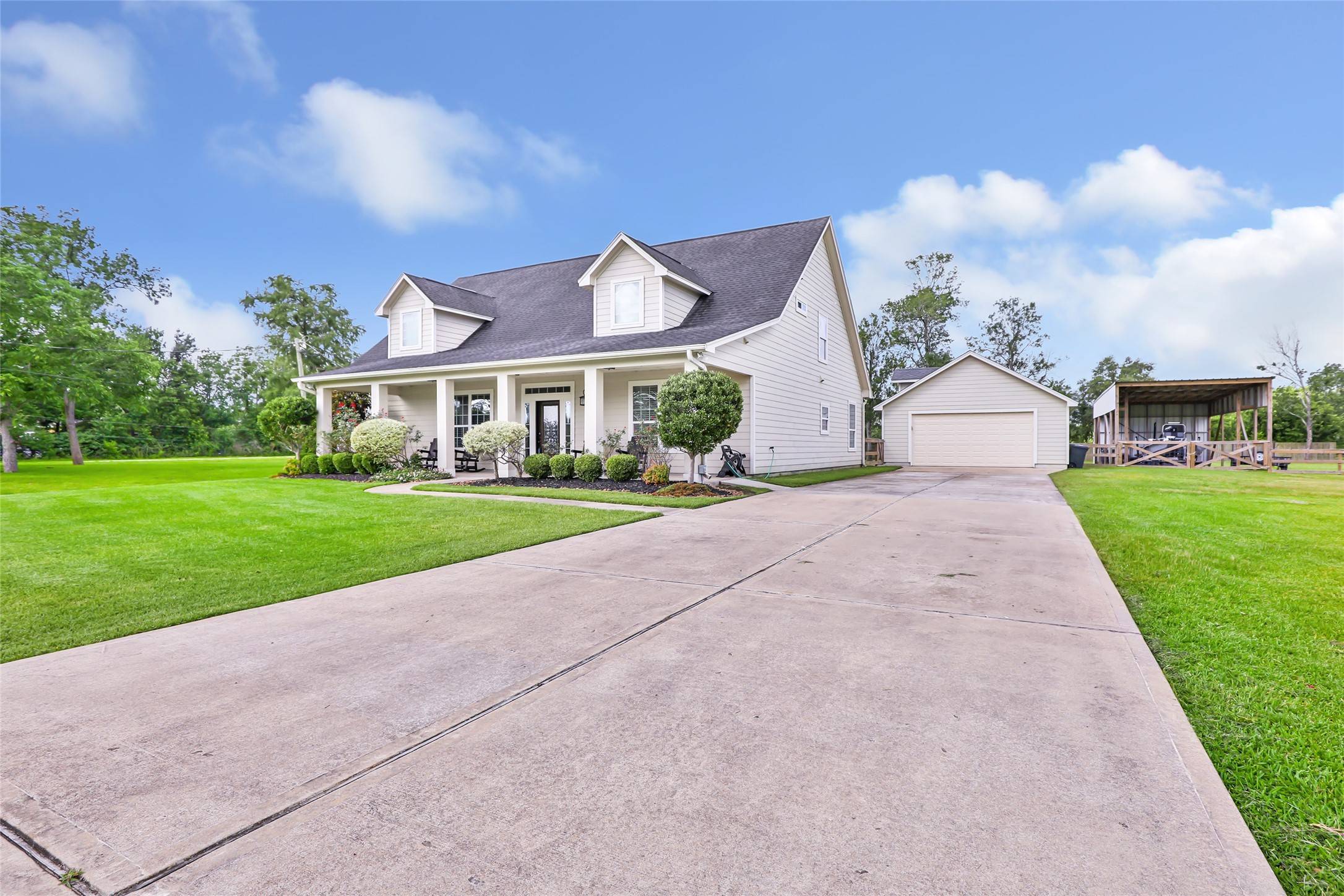 Pearland, TX 77581,18118 County Road 125
