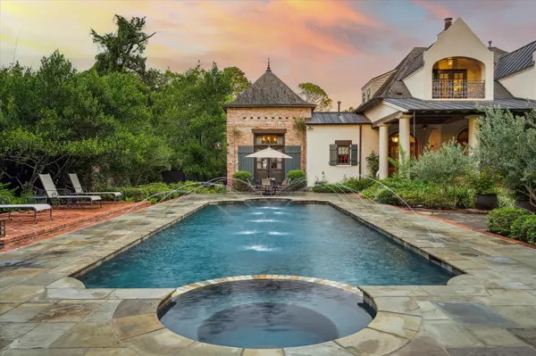 Houston, TX 77042,3 E Rivercrest DR