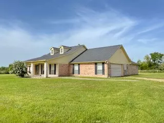 4739 Meadowlark LN,  Sealy,  TX 77474