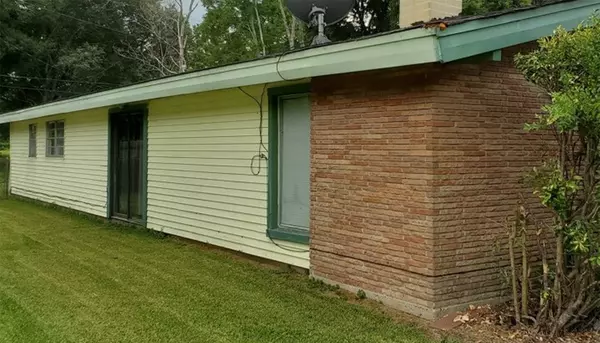 Beaumont, TX 77707,8535 Frazier DR