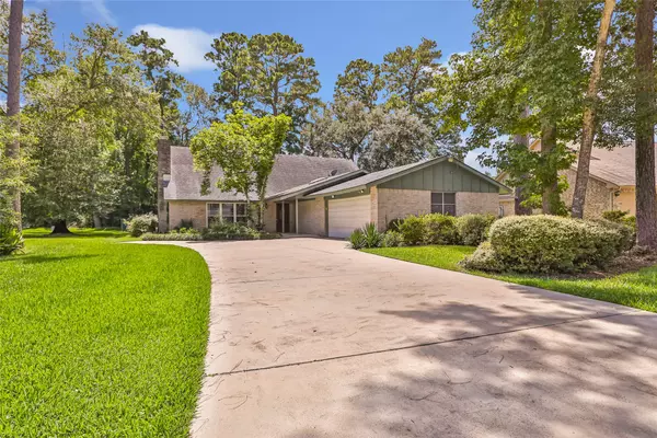 16027 Broadwater DR,  Crosby,  TX 77532