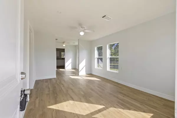 Baytown, TX 77520,1124 Stowe ST