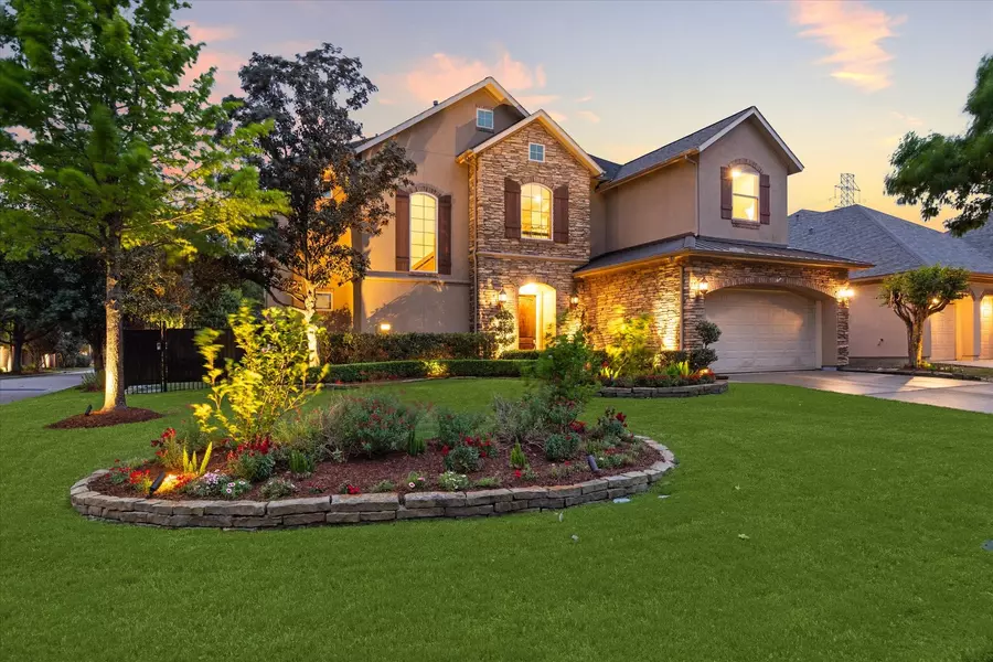 11203 Royal Chateau LN, Houston, TX 77082