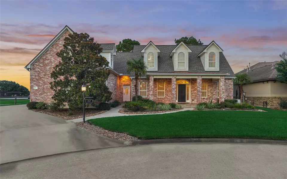 267 Sunnyvale E, Montgomery, TX 77356