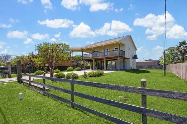 San Leon, TX 77539,816 6th Street