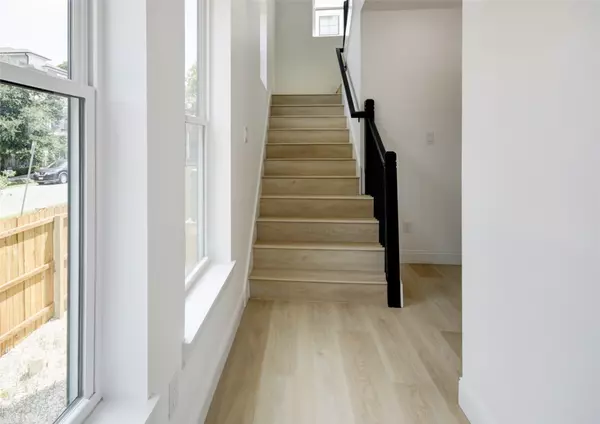 Houston, TX 77008,1214 W 24th ST #C