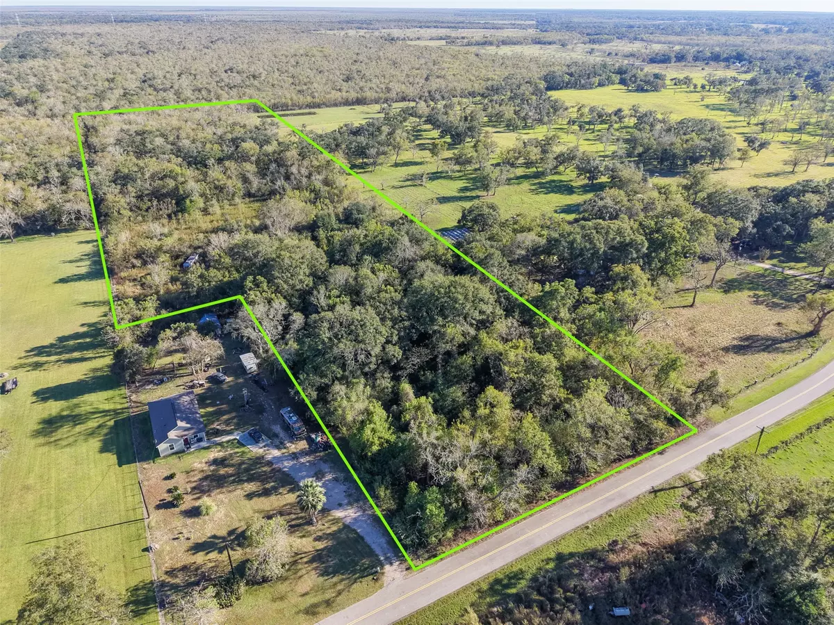 Brazoria, TX 77422,1836 County Road 318