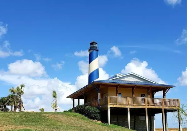 Palacios, TX 77465,3308 Camp Hulen DR