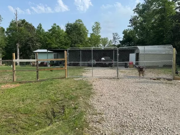 Shepherd, TX 77371,20 Leona