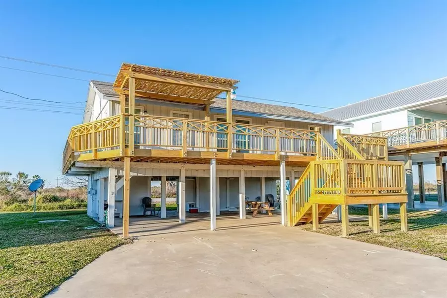 3619 Barracuda, Crystal Beach, TX 77650