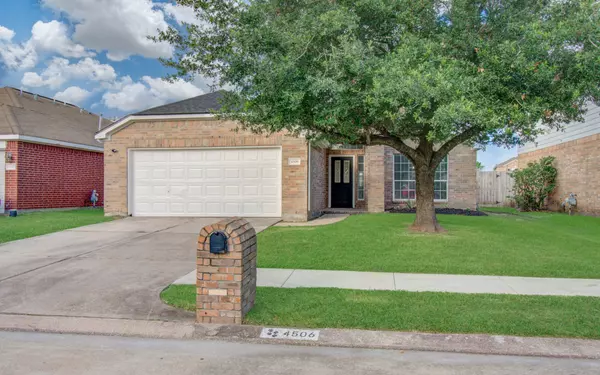 Baytown, TX 77521,4506 Knights CT