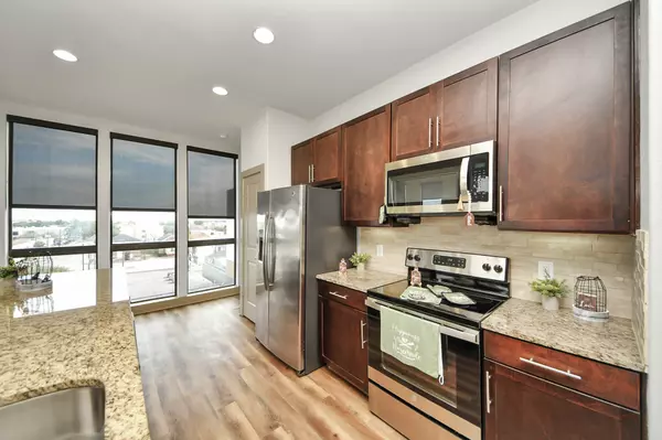 Houston, TX 77002,3800 Main ST #1-437