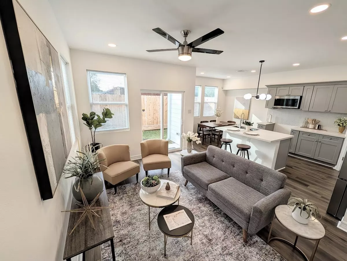 Houston, TX 77088,7415 Easter ST