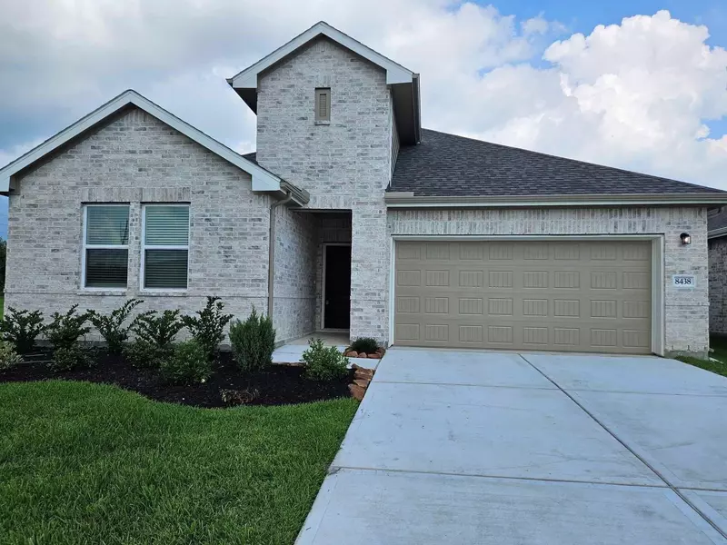 8438 Tranquil Bay CT, Baytown, TX 77523