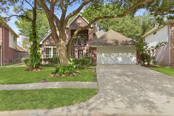 3206 Brinton Trails LN, Katy, TX 77494