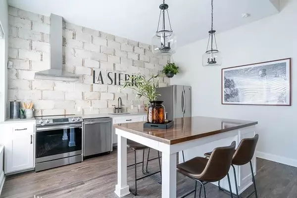 New Braunfels, TX 78130,520 FM 306 #4107