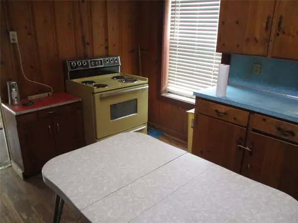 Madisonville, TX 77864,604 N May ST N