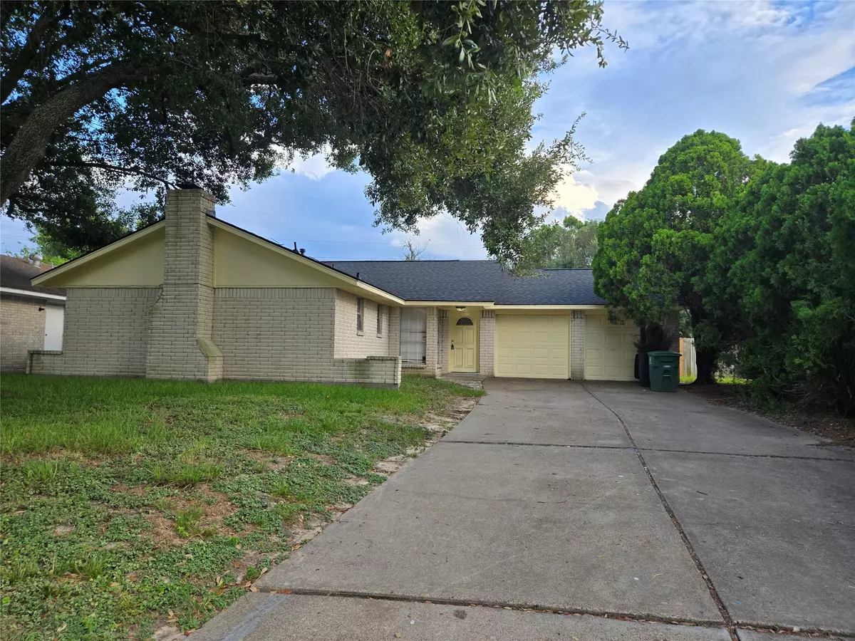 Houston, TX 77040,7731 Deadwood DR