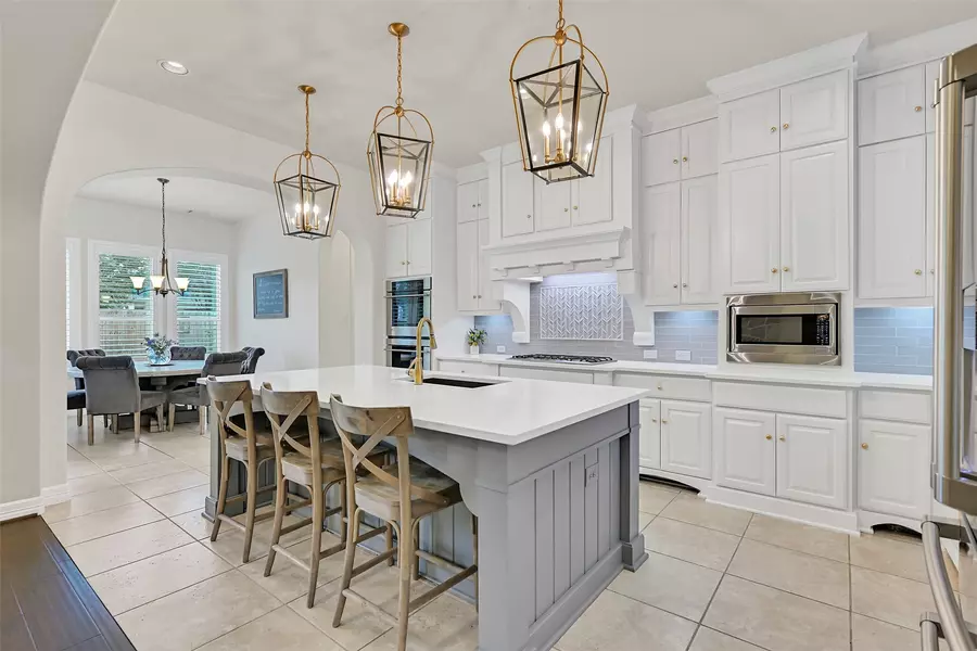 1107 Rymers Switch LN, Friendswood, TX 77546