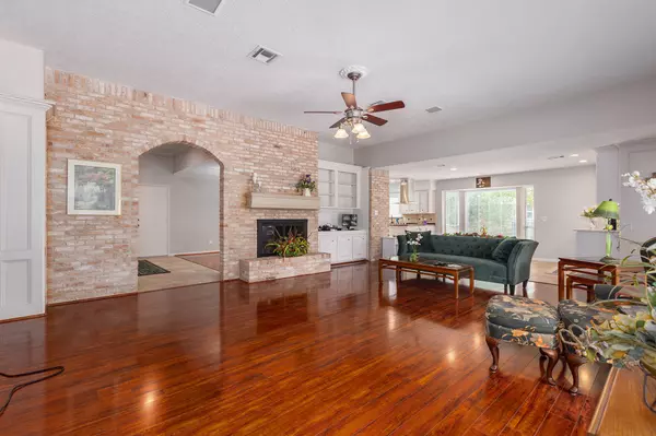 Houston, TX 77339,1367 Trailwood Village DR