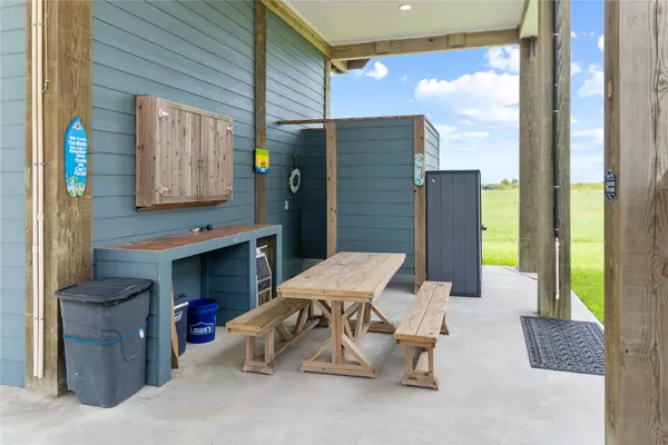 Crystal Beach, TX 77650,3271 Hidden Gold