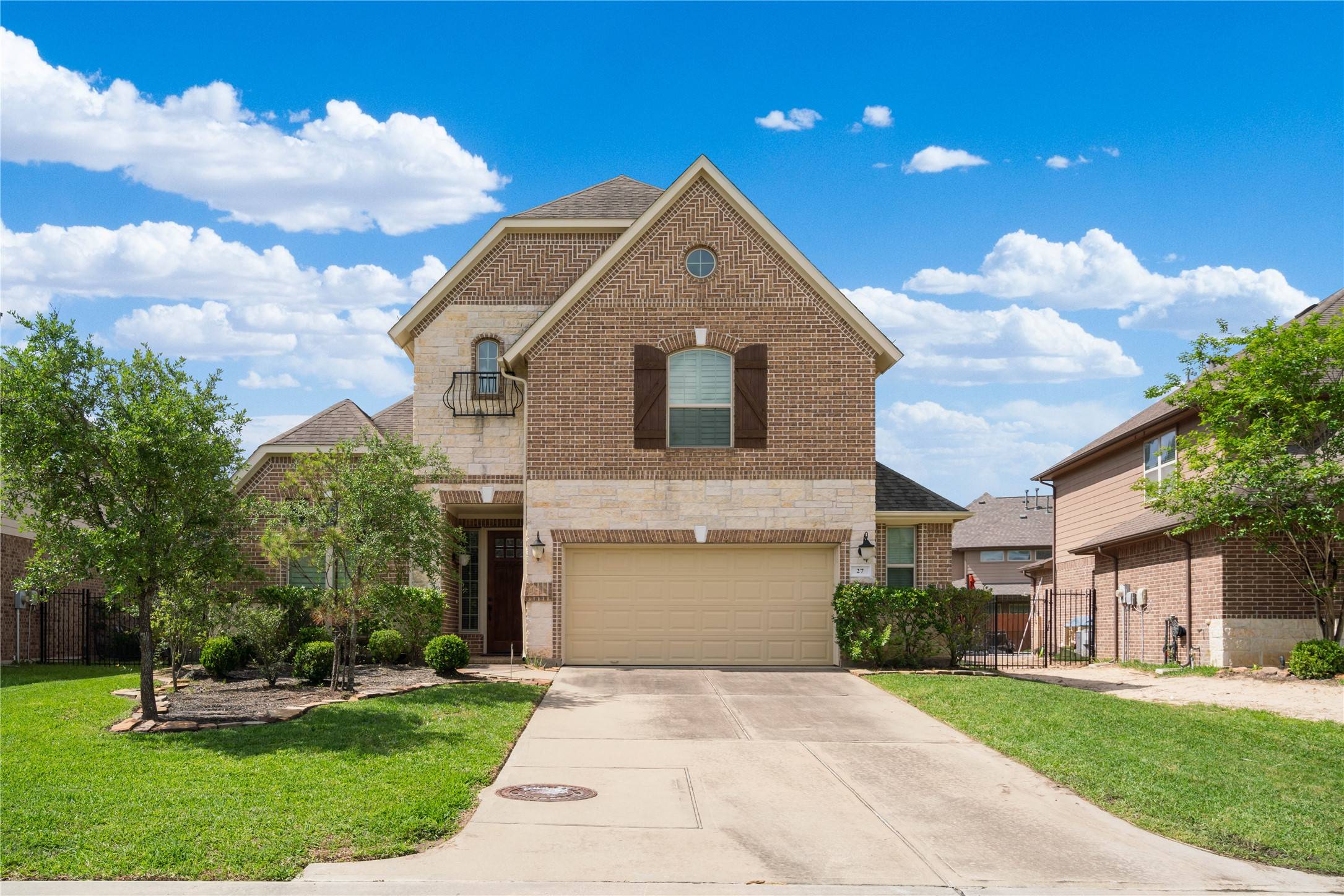 27 S Greenprint CIR, Tomball, TX 77375