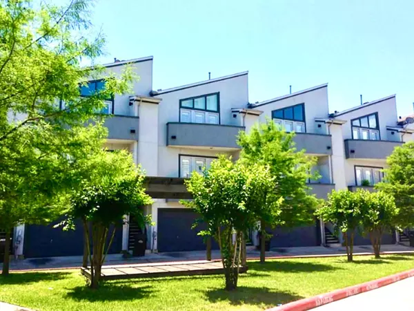 2044 Tuam ST, Houston, TX 77004