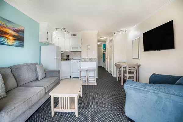 6102 Seawall BLVD #234, Galveston, TX 77551