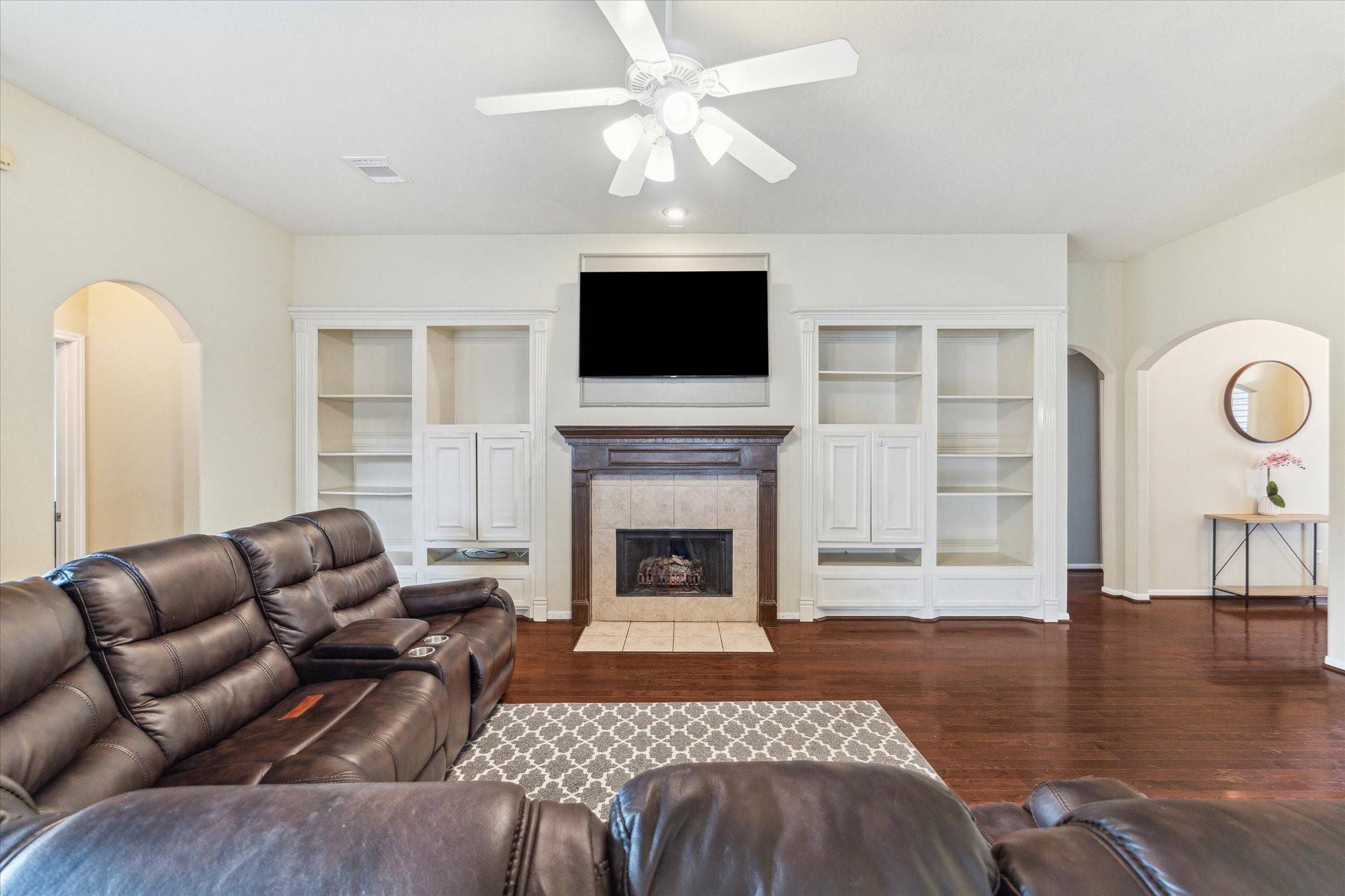 Sugar Land, TX 77479,1519 BROOKSTONE LANE