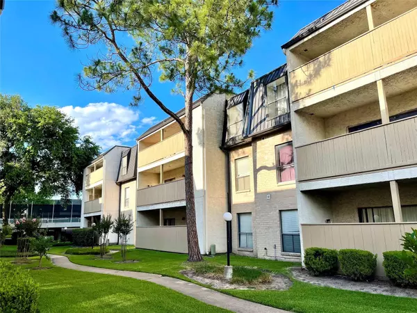 Houston, TX 77054,8521 Hearth DR #3