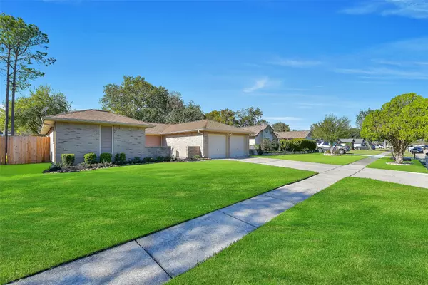 League City, TX 77573,607 Dixie DR