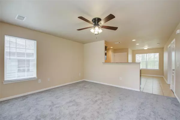 Houston, TX 77033,5521 Malmedy RD