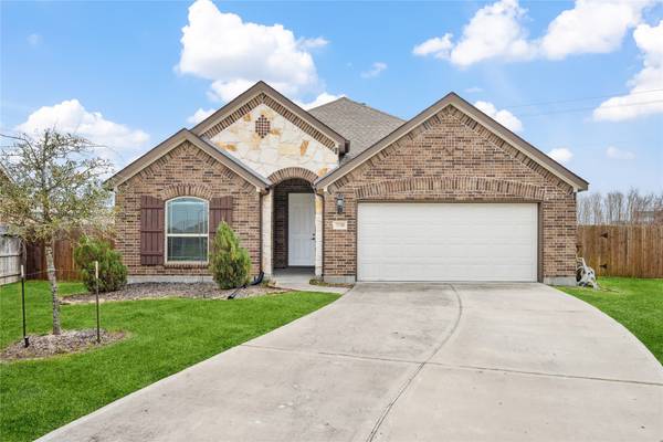 3338 Tug WAY,  Mont Belvieu,  TX 77523