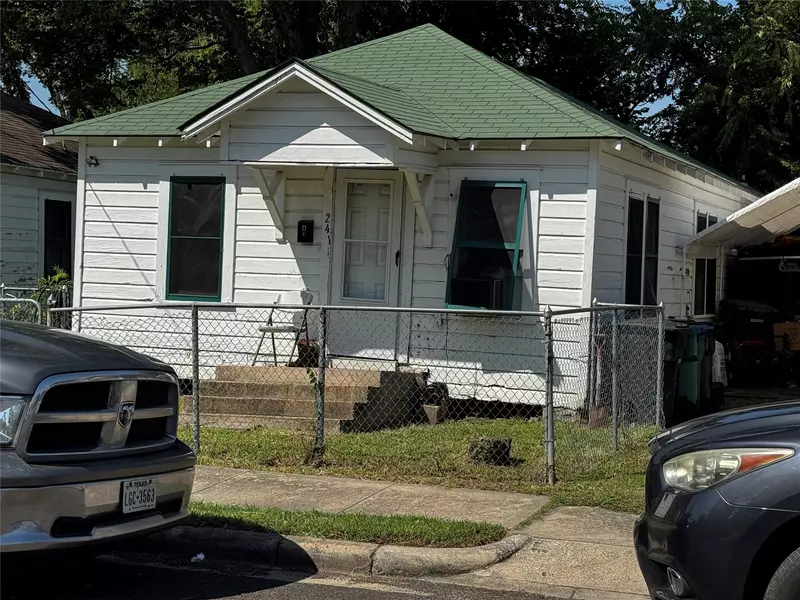 2411 Pannell ST, Houston, TX 77026