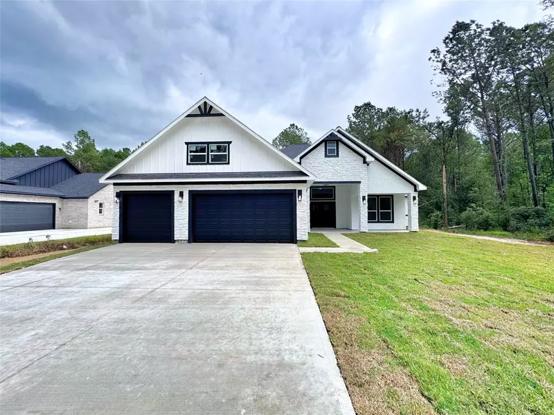 3043 Road 66124, Dayton, TX 77535