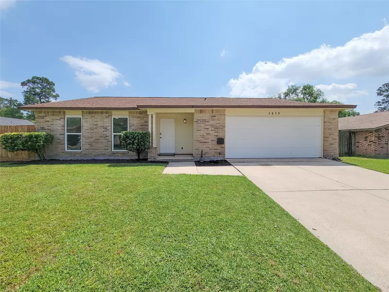 5822 Evening Shadows LN, Spring, TX 77373