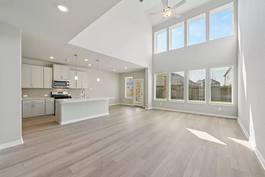 6441 Green Clover LN, Pearland, TX 77584