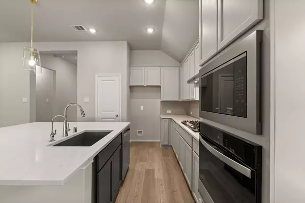 Porter, TX 77365,22423 Sawmill Pass LN