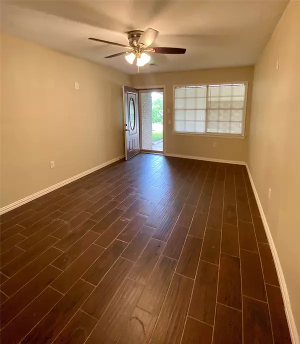 Houston, TX 77047,4139 Holloway DR