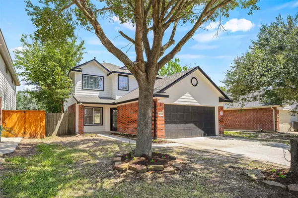 6034 Valley Cove LN, Houston, TX 77085