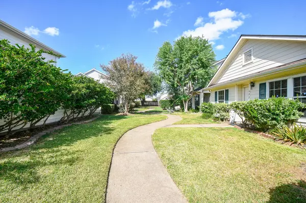 Katy, TX 77449,6233 Lone Prairie WAY