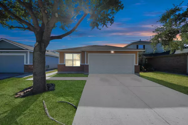 826 Bandon LN, Houston, TX 77073