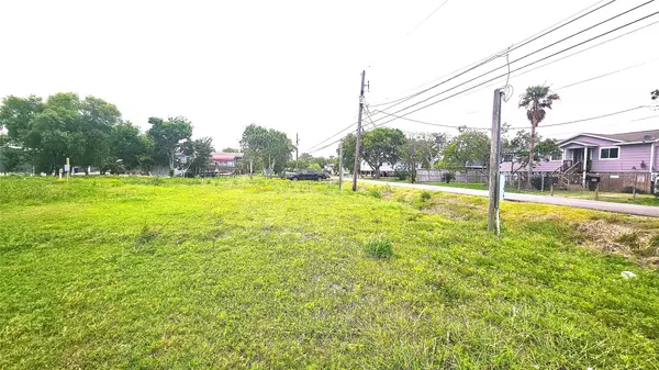 San Leon, TX 77539,2375 Avenue D