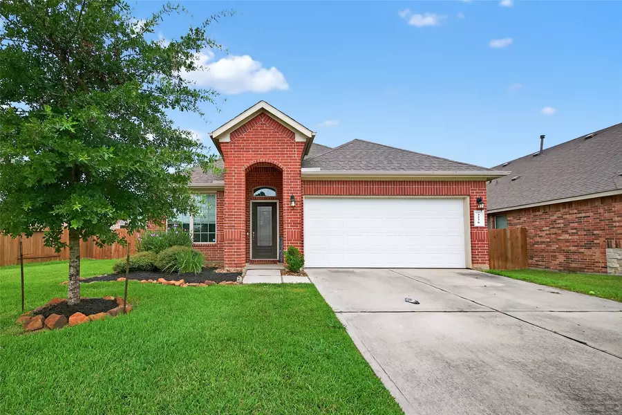 3226 Voyager LN, Conroe, TX 77301