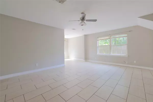 Pasadena, TX 77506,1118 Johnson St #B