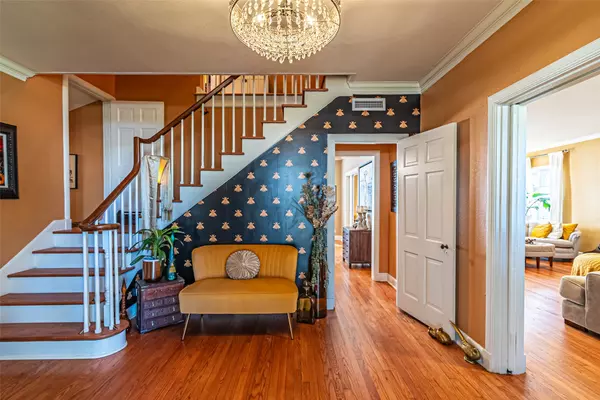 Navasota, TX 77868,706 Church ST